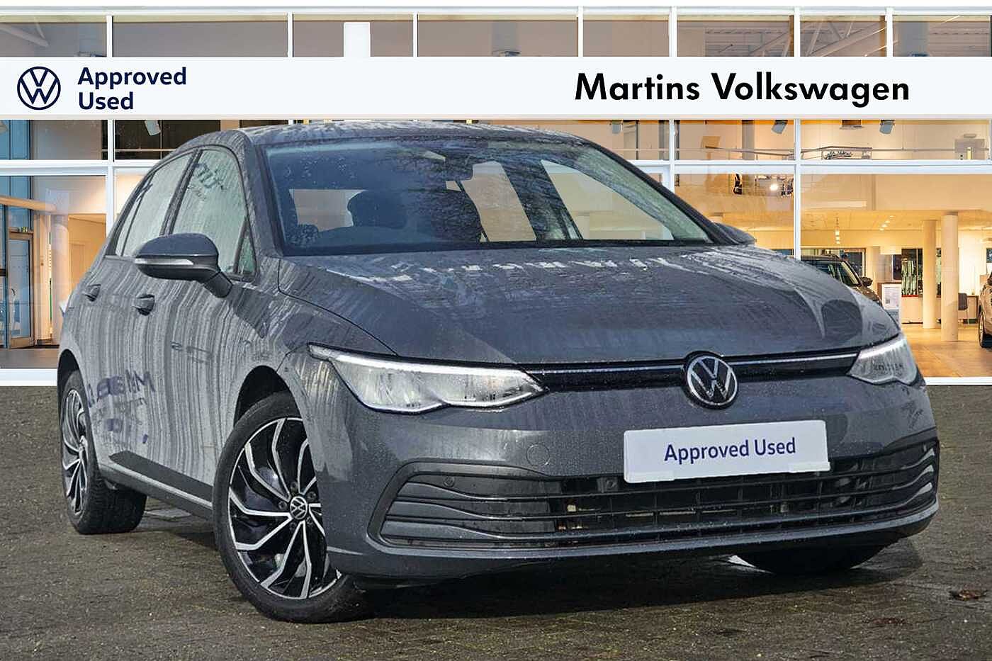 Main listing image - Volkswagen Golf