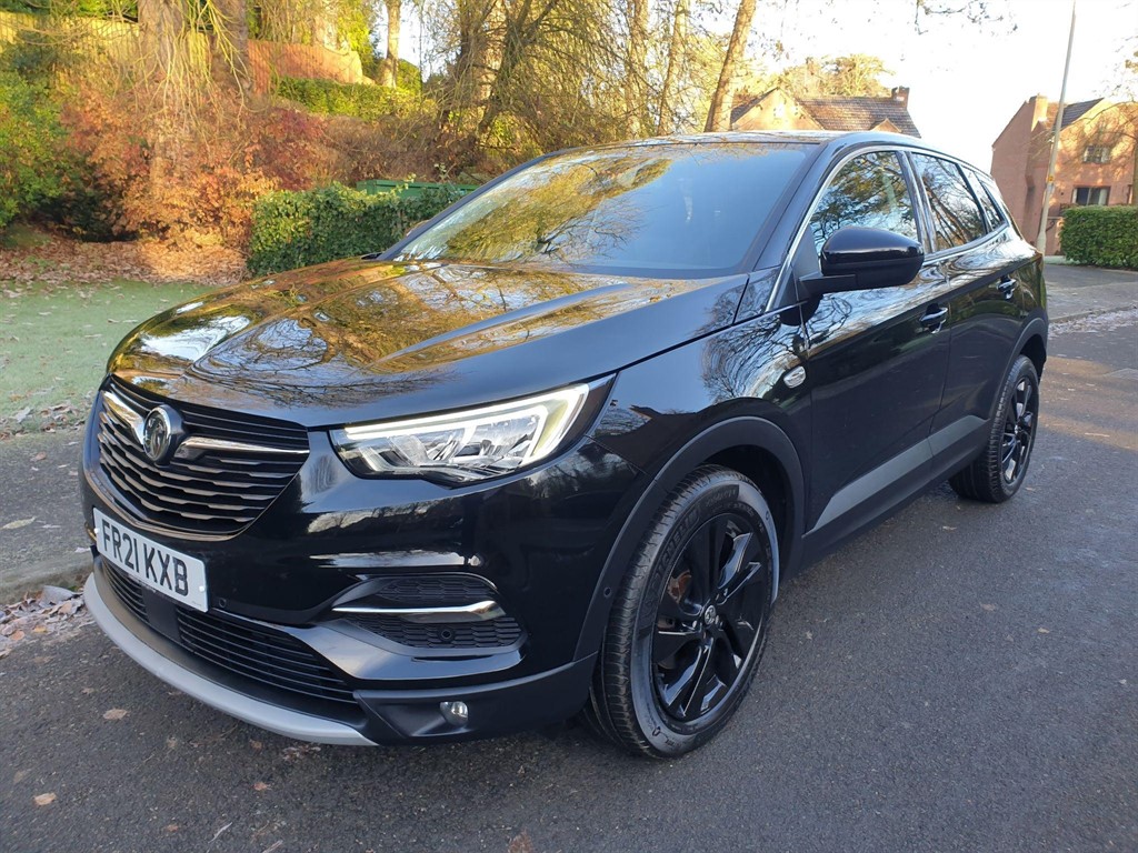 Main listing image - Vauxhall Grandland X