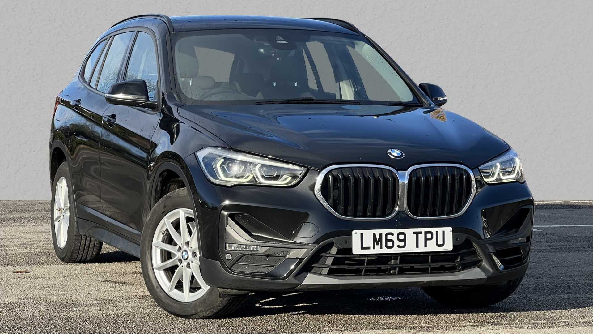 Main listing image - BMW X1