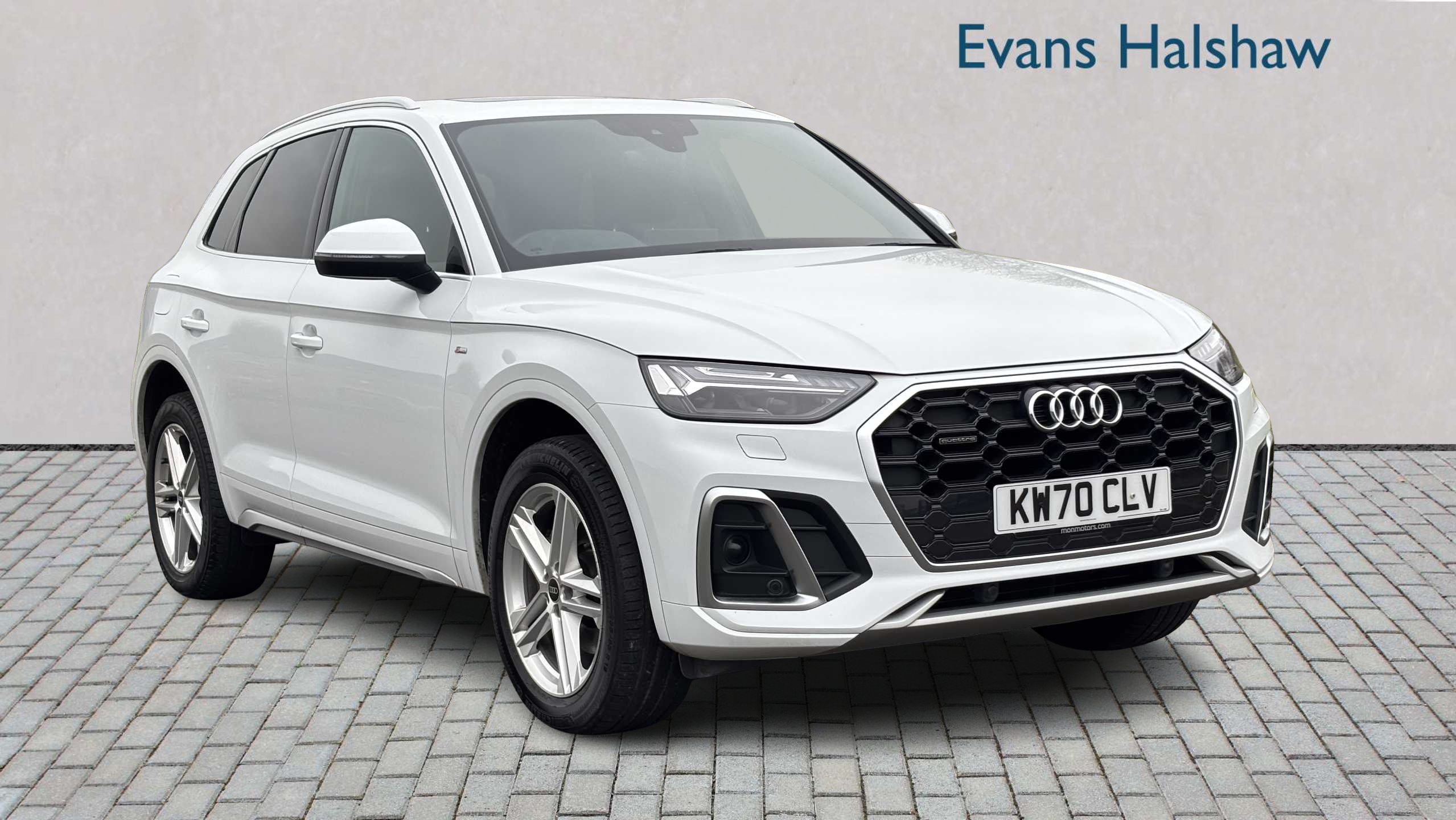 Main listing image - Audi Q5