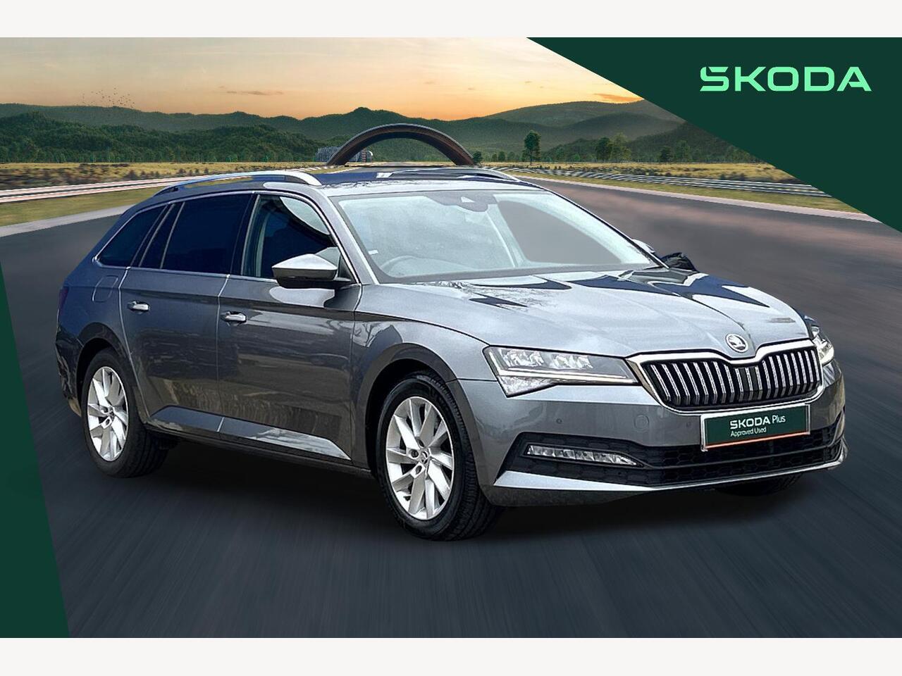 Main listing image - Skoda Superb Estate