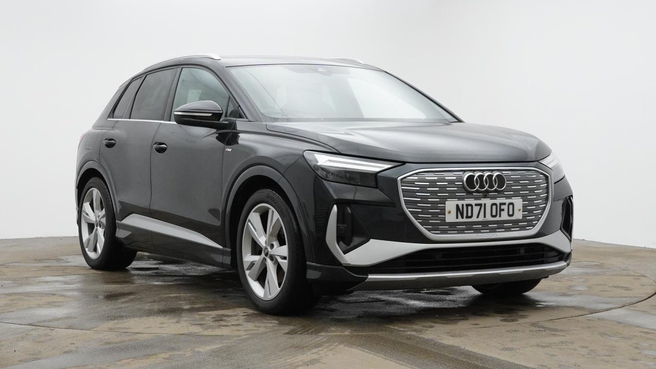 Main listing image - Audi Q4