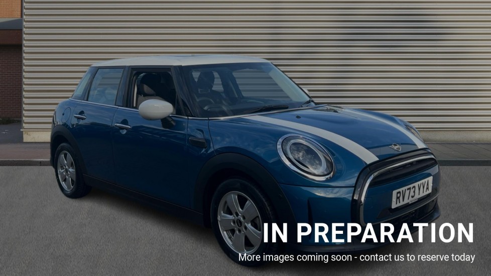 Main listing image - MINI Hatchback 5dr
