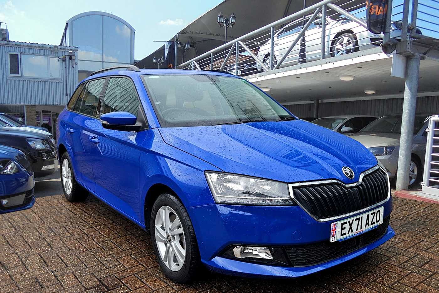 Main listing image - Skoda Fabia Estate