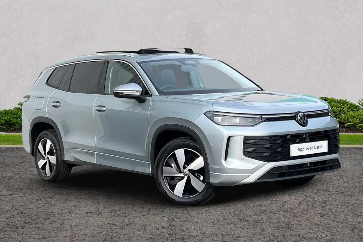 Main listing image - Volkswagen Tayron