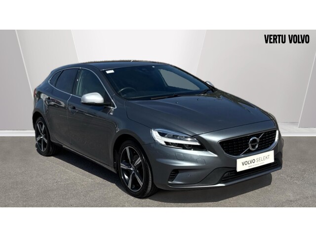 Main listing image - Volvo V40