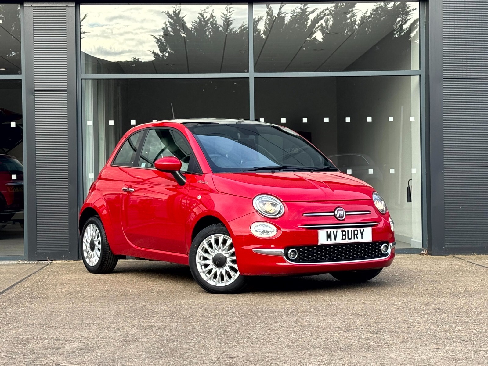 Main listing image - Fiat 500