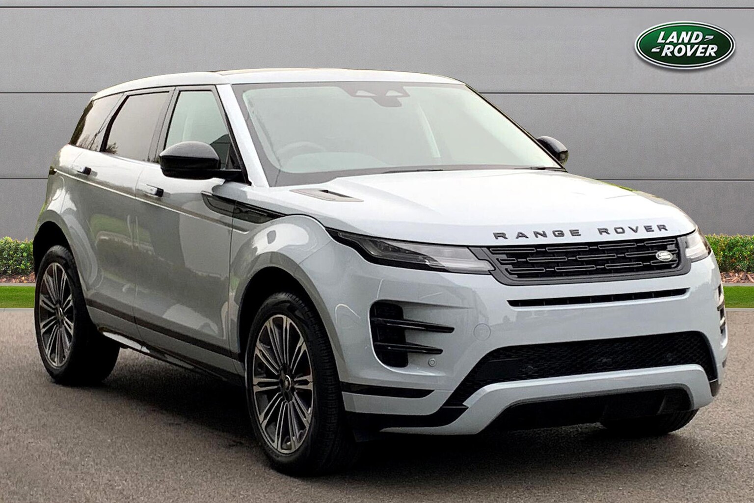 Main listing image - Land Rover Range Rover Evoque