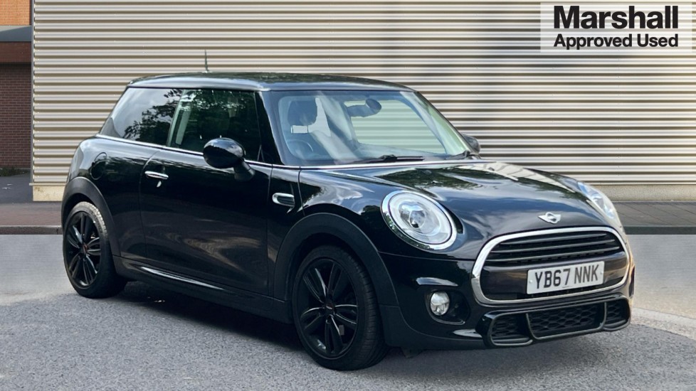 Main listing image - MINI Hatchback