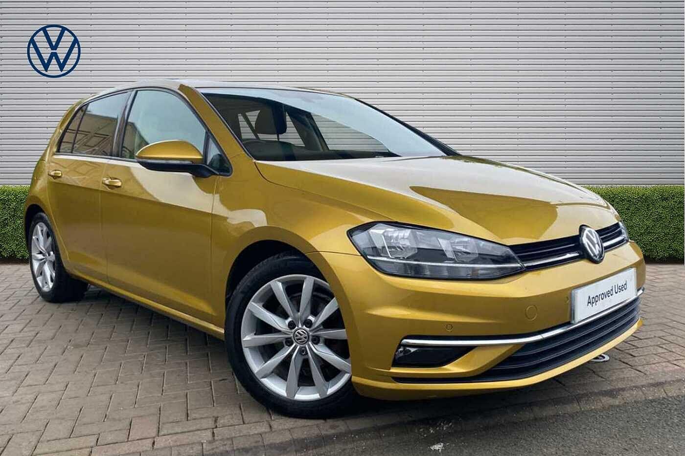 Main listing image - Volkswagen Golf