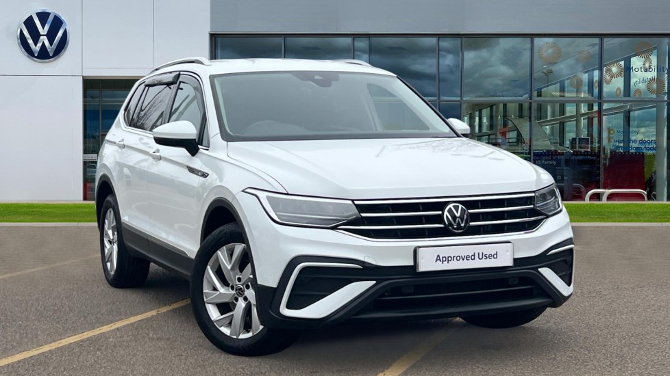 Main listing image - Volkswagen Tiguan Allspace