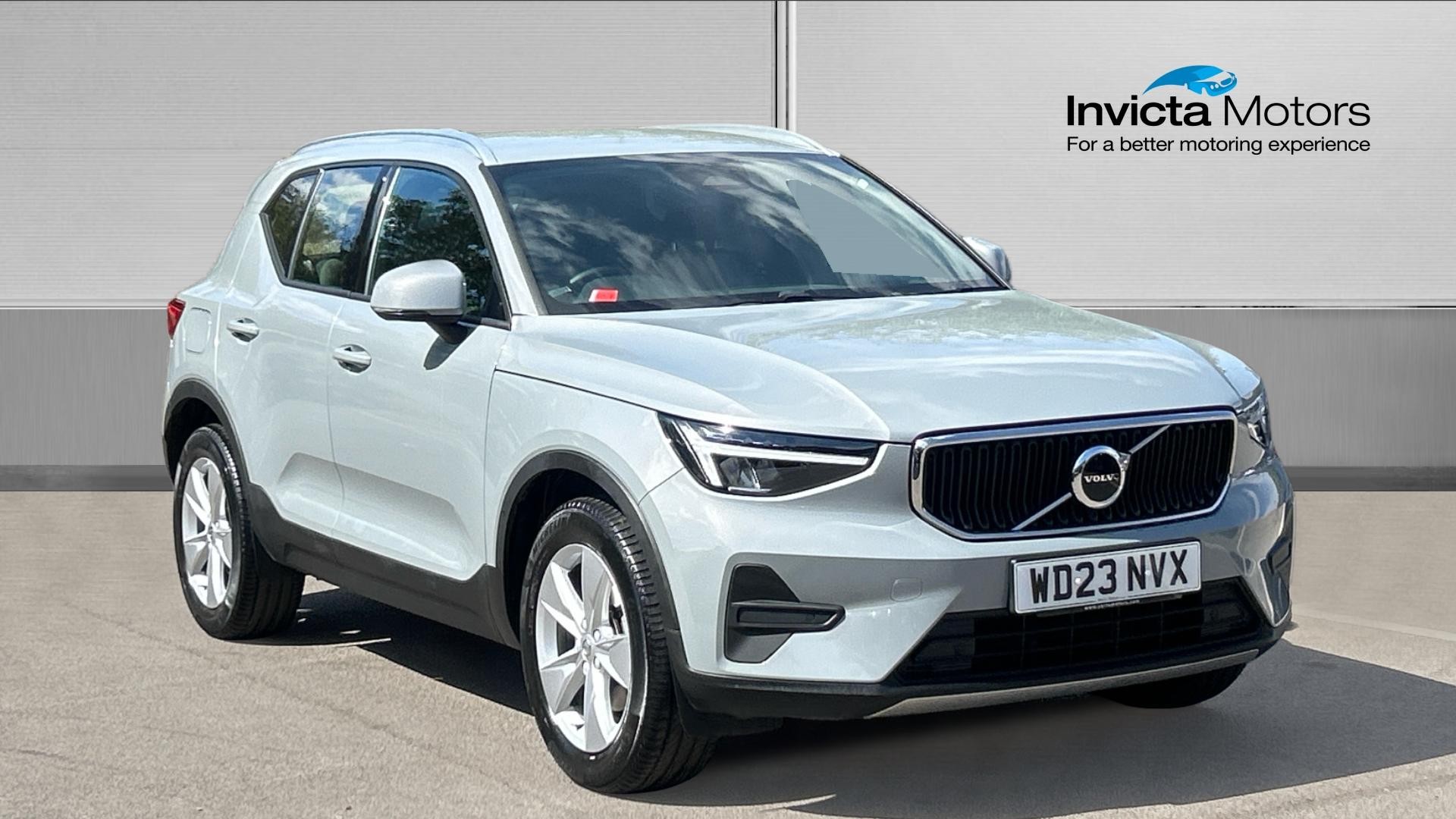 Main listing image - Volvo XC40