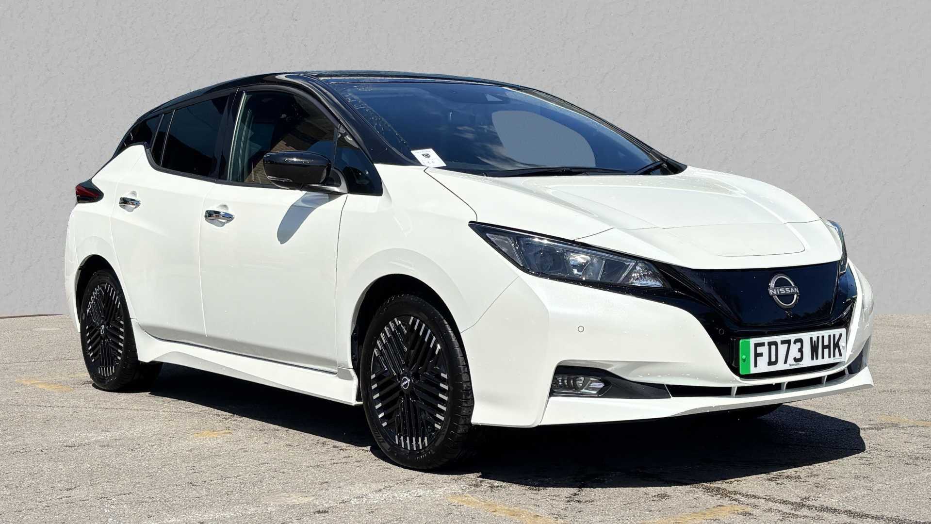 Main listing image - Nissan Leaf