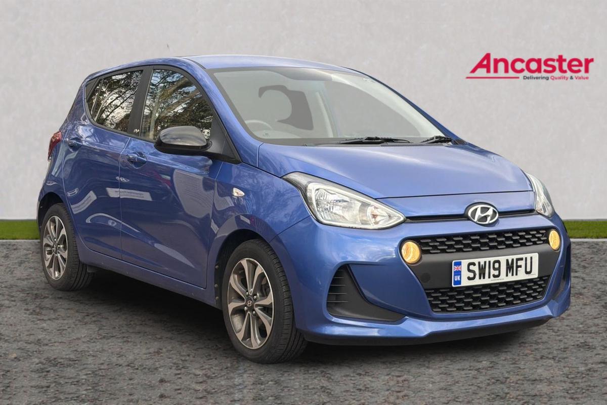 Main listing image - Hyundai i10