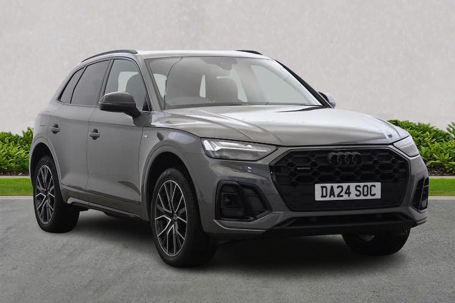 Main listing image - Audi Q5