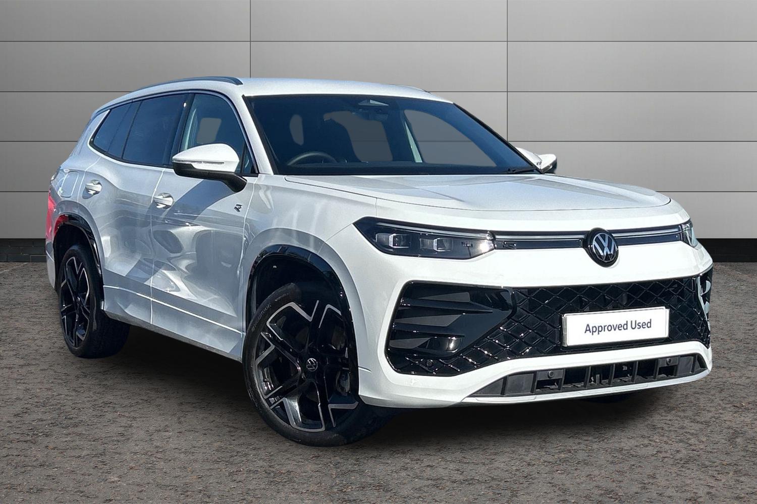 Main listing image - Volkswagen Tayron