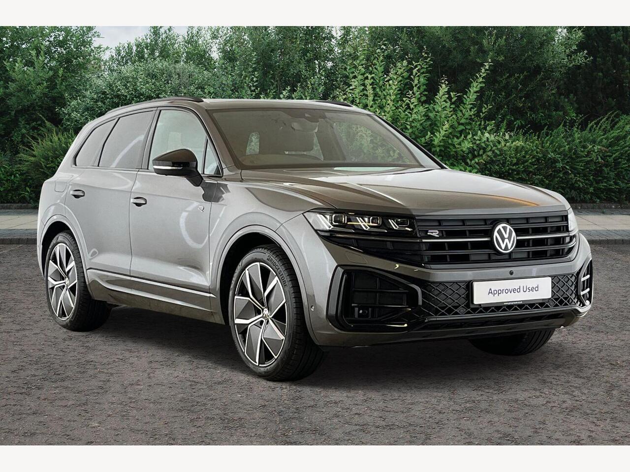 Main listing image - Volkswagen Touareg