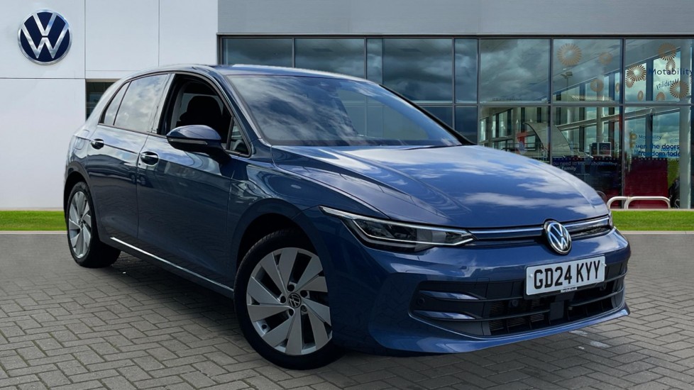 Main listing image - Volkswagen Golf