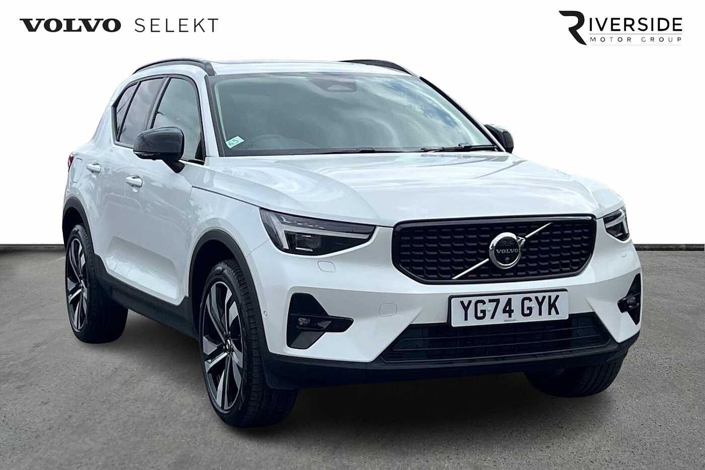 Main listing image - Volvo XC40