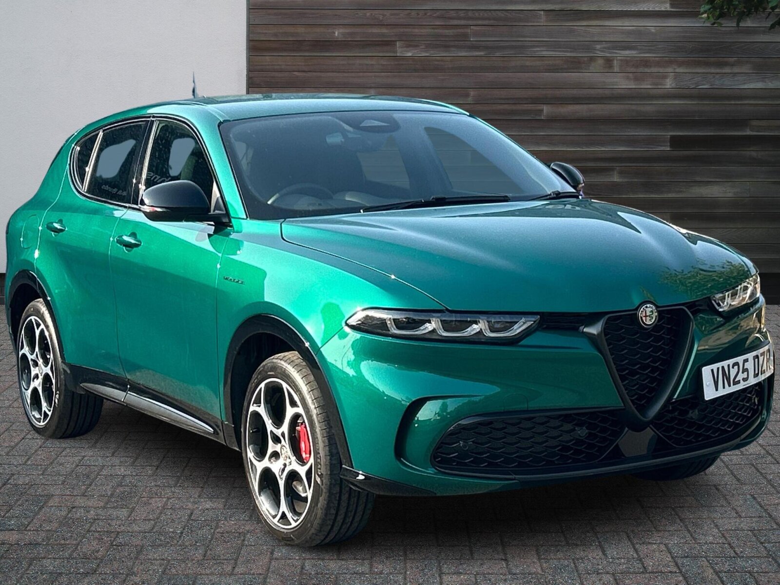 Main listing image - Alfa Romeo Tonale