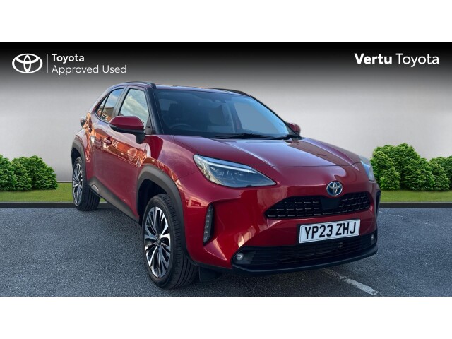 Main listing image - Toyota Yaris Cross