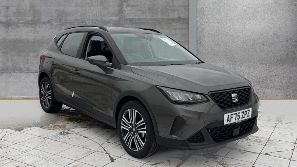 Main listing image - SEAT Arona