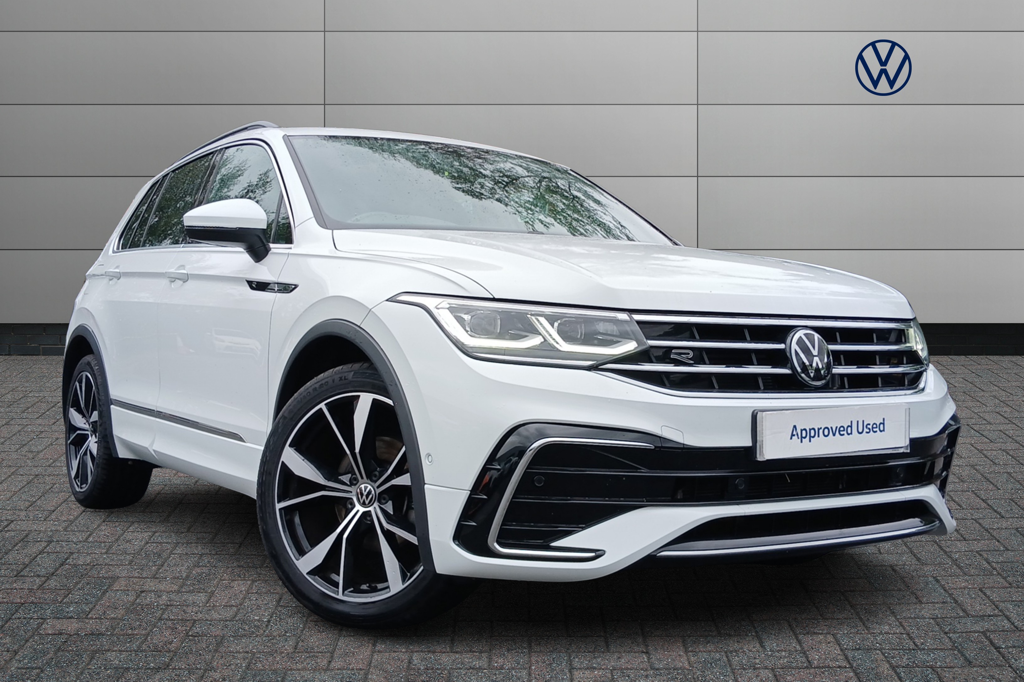Main listing image - Volkswagen Tiguan