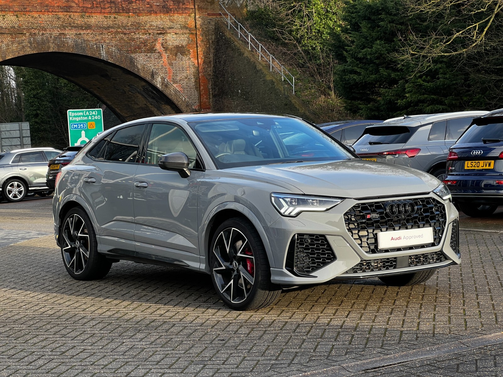 Main listing image - Audi RS Q3