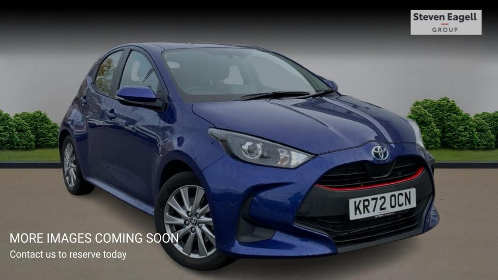 Main listing image - Toyota Yaris