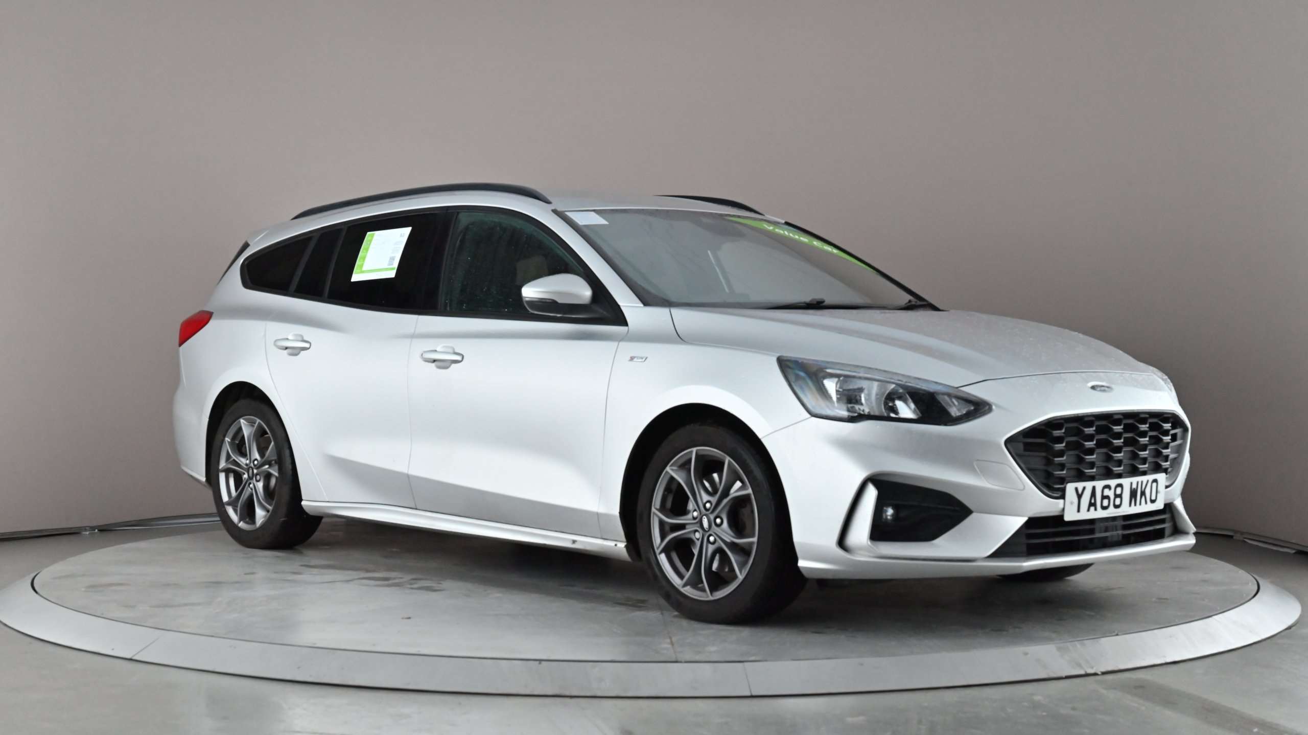 Main listing image - Ford Focus Estate