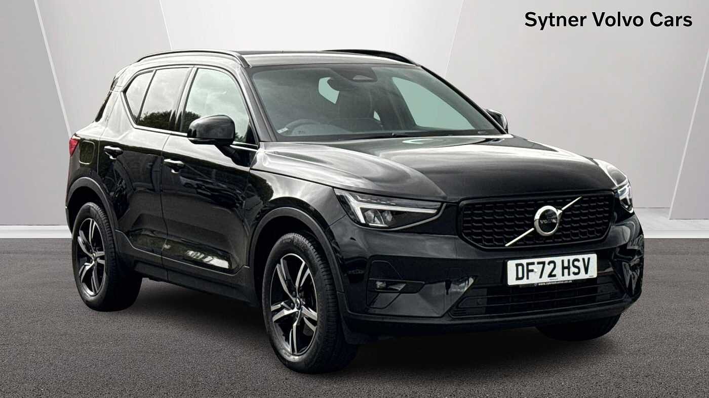 Main listing image - Volvo XC40