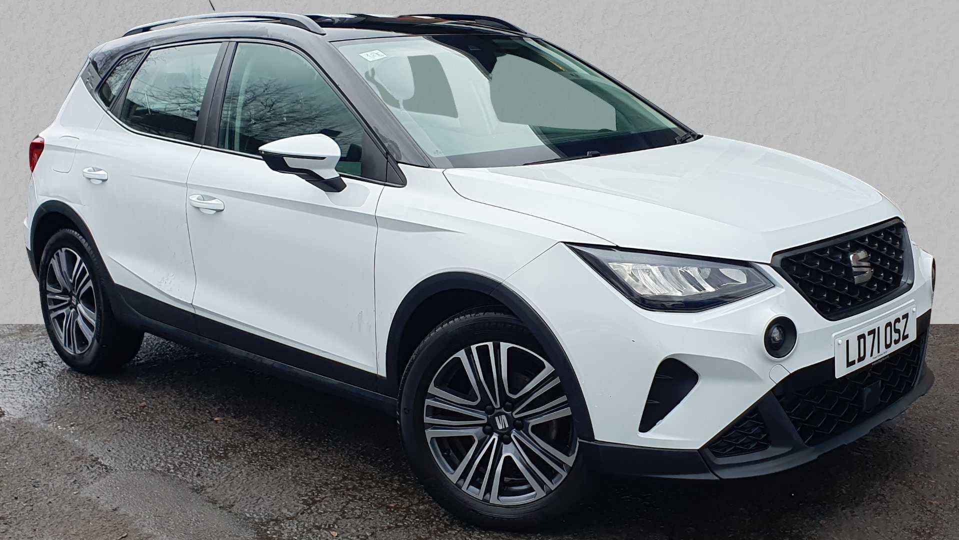 Main listing image - SEAT Arona