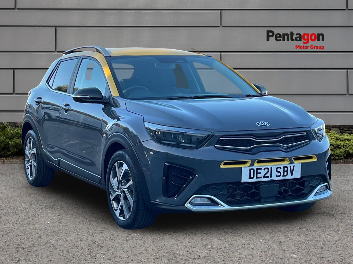Main listing image - Kia Stonic