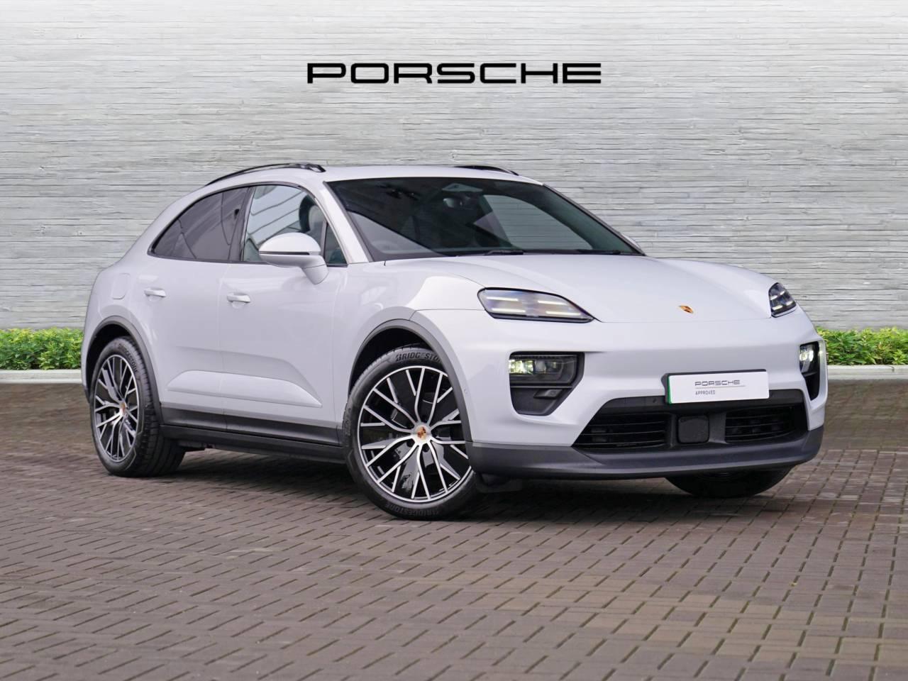 Main listing image - Porsche Macan