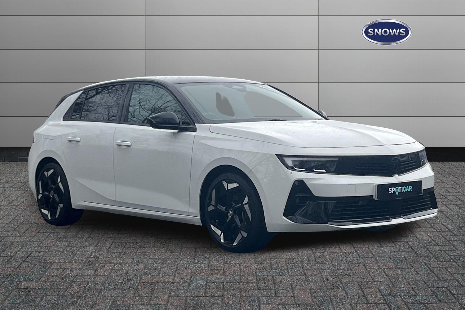 Main listing image - Vauxhall Astra