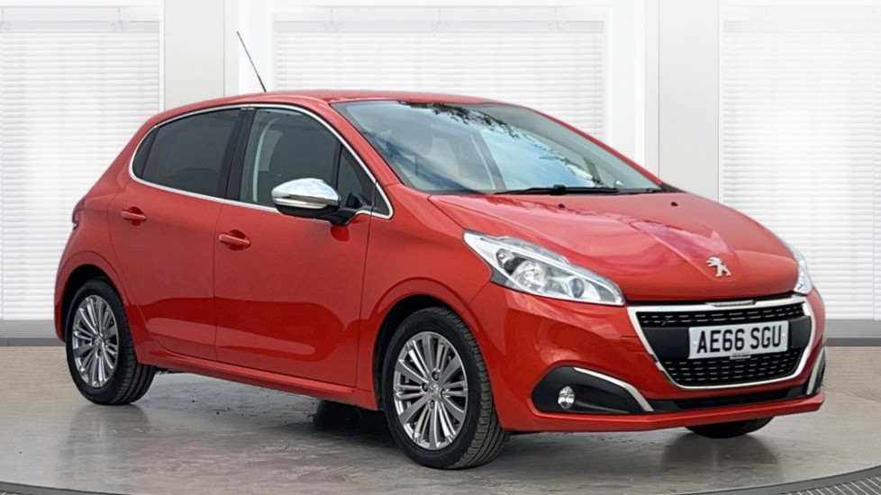 Main listing image - Peugeot 208