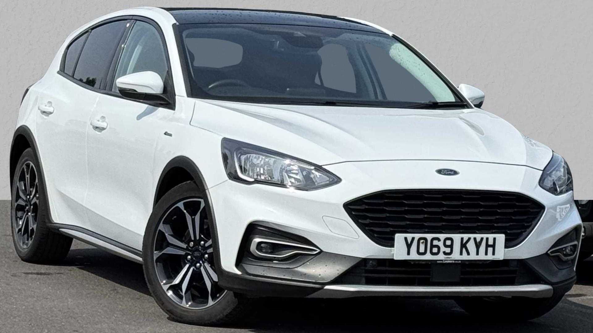 Main listing image - Ford Focus Active
