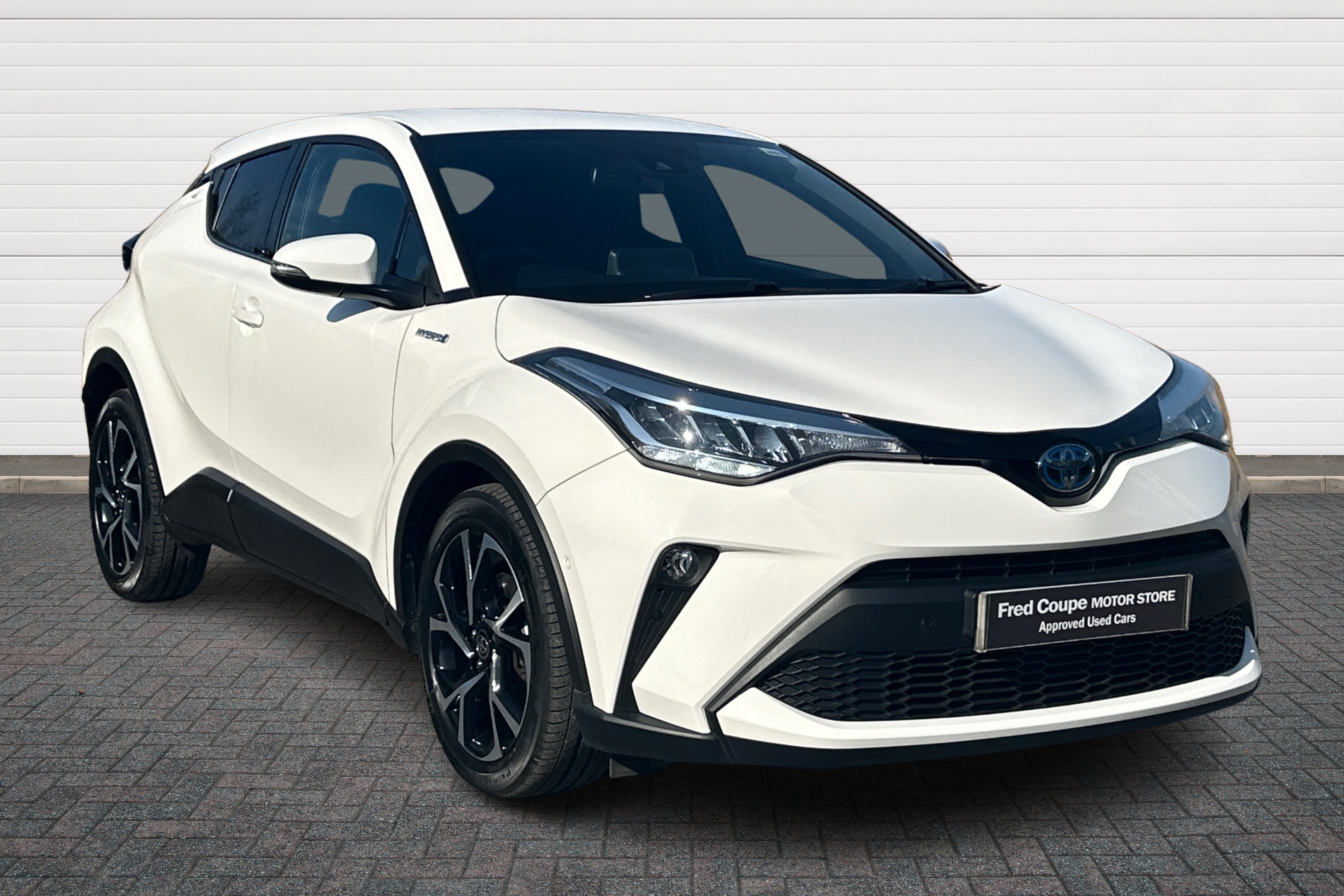 Main listing image - Toyota C-HR