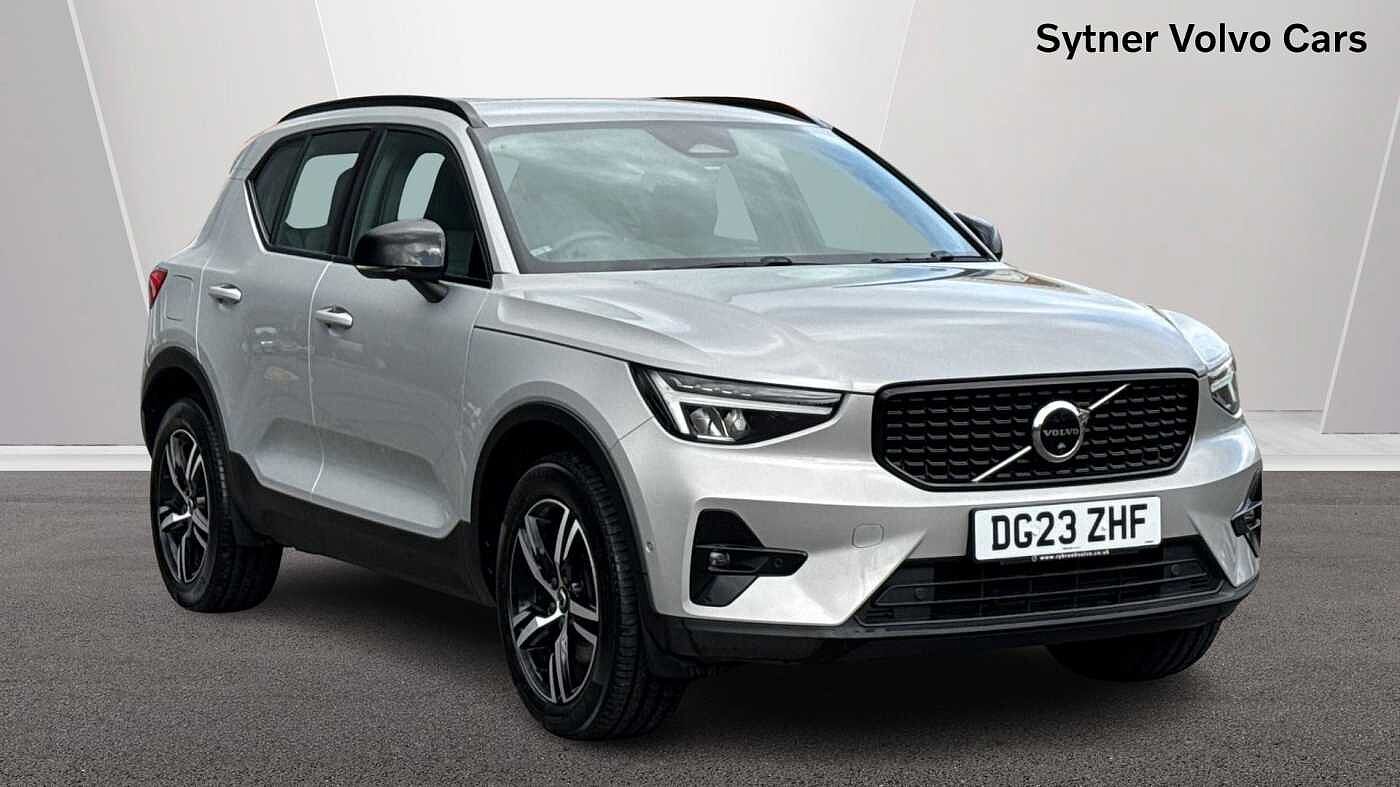 Main listing image - Volvo XC40