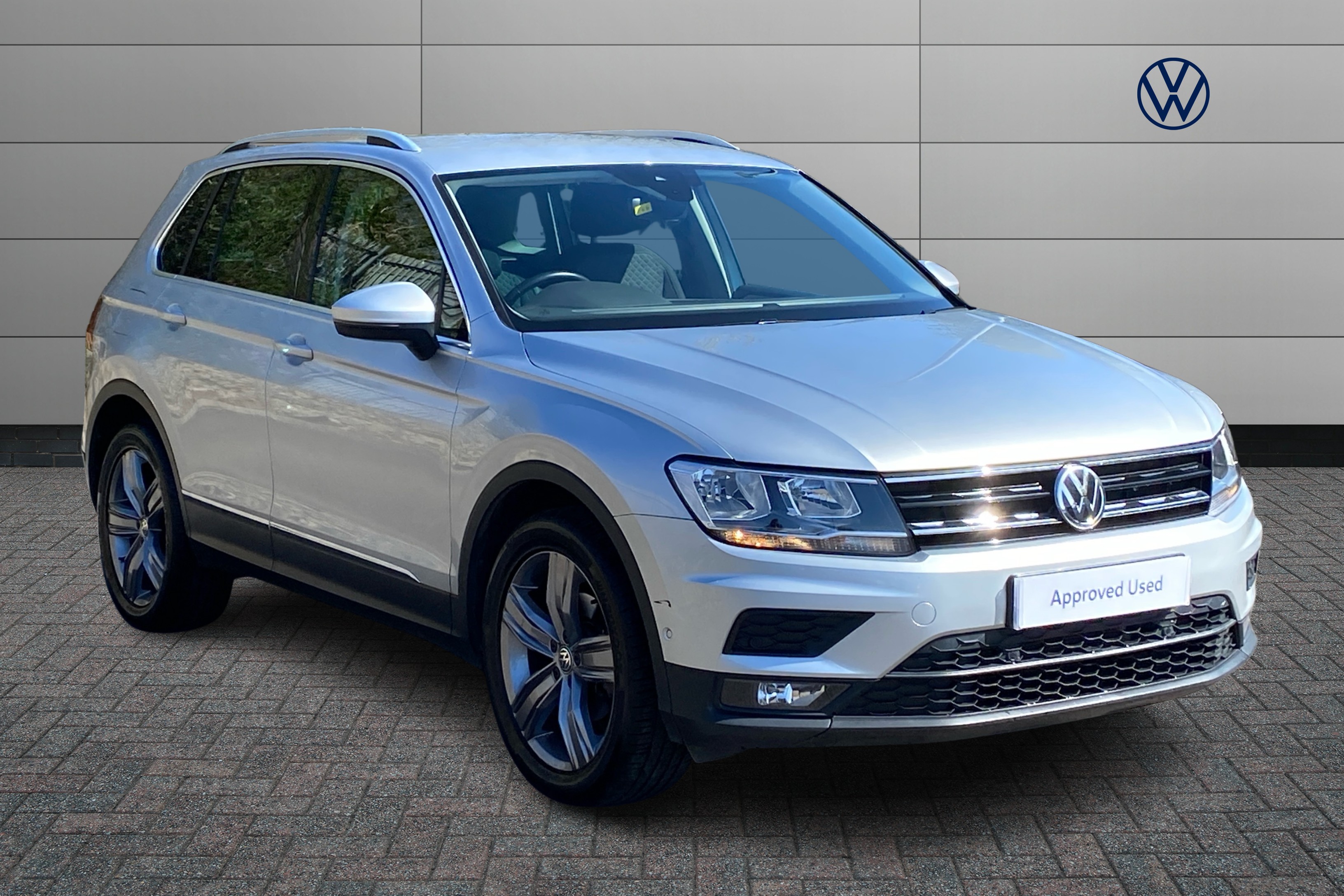 Main listing image - Volkswagen Tiguan