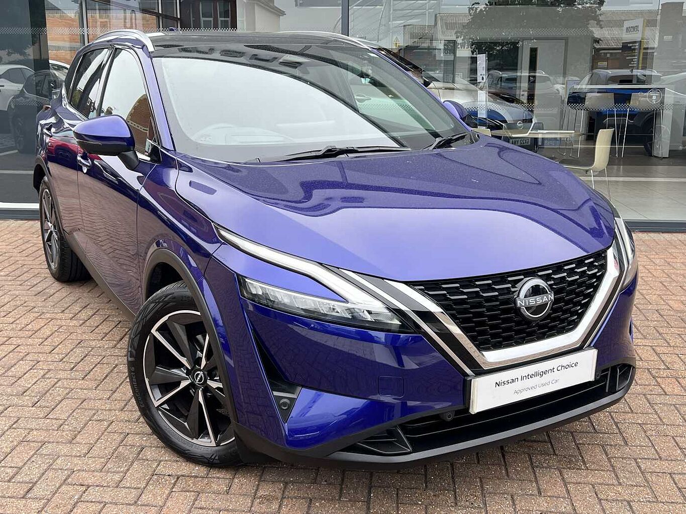 Main listing image - Nissan Qashqai