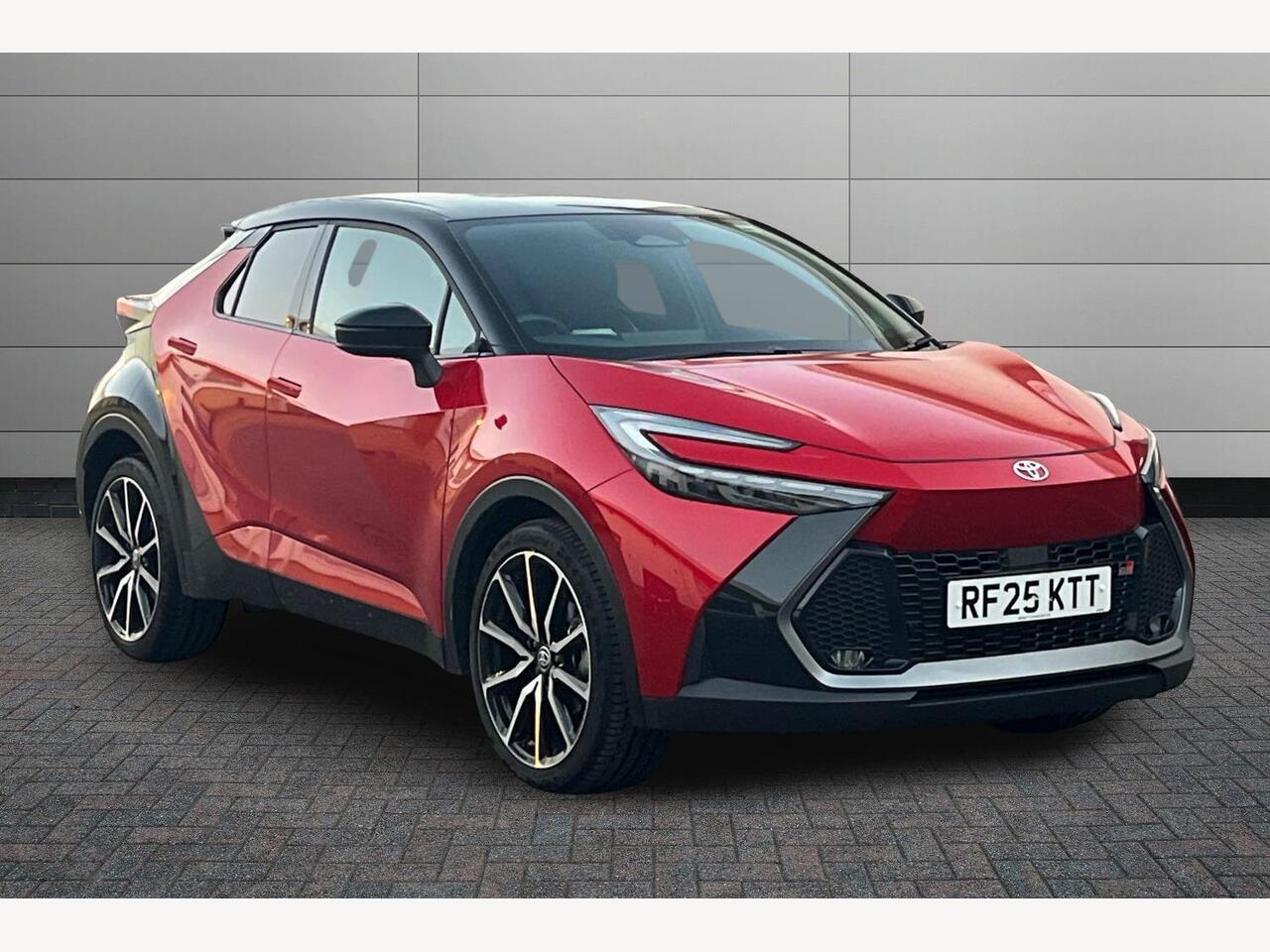 Main listing image - Toyota C-HR