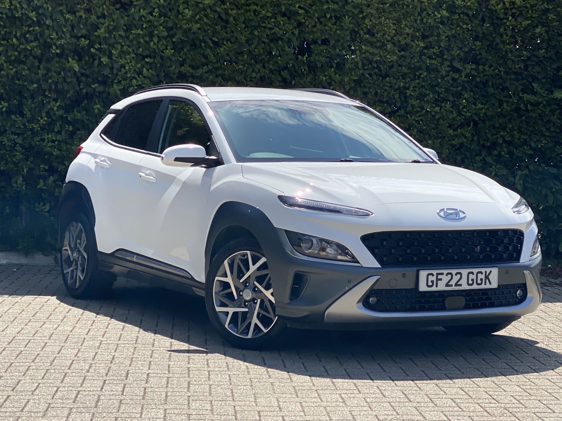Main listing image - Hyundai Kona