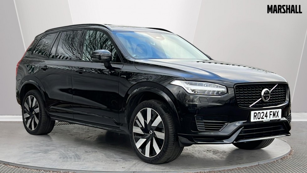 Main listing image - Volvo XC90