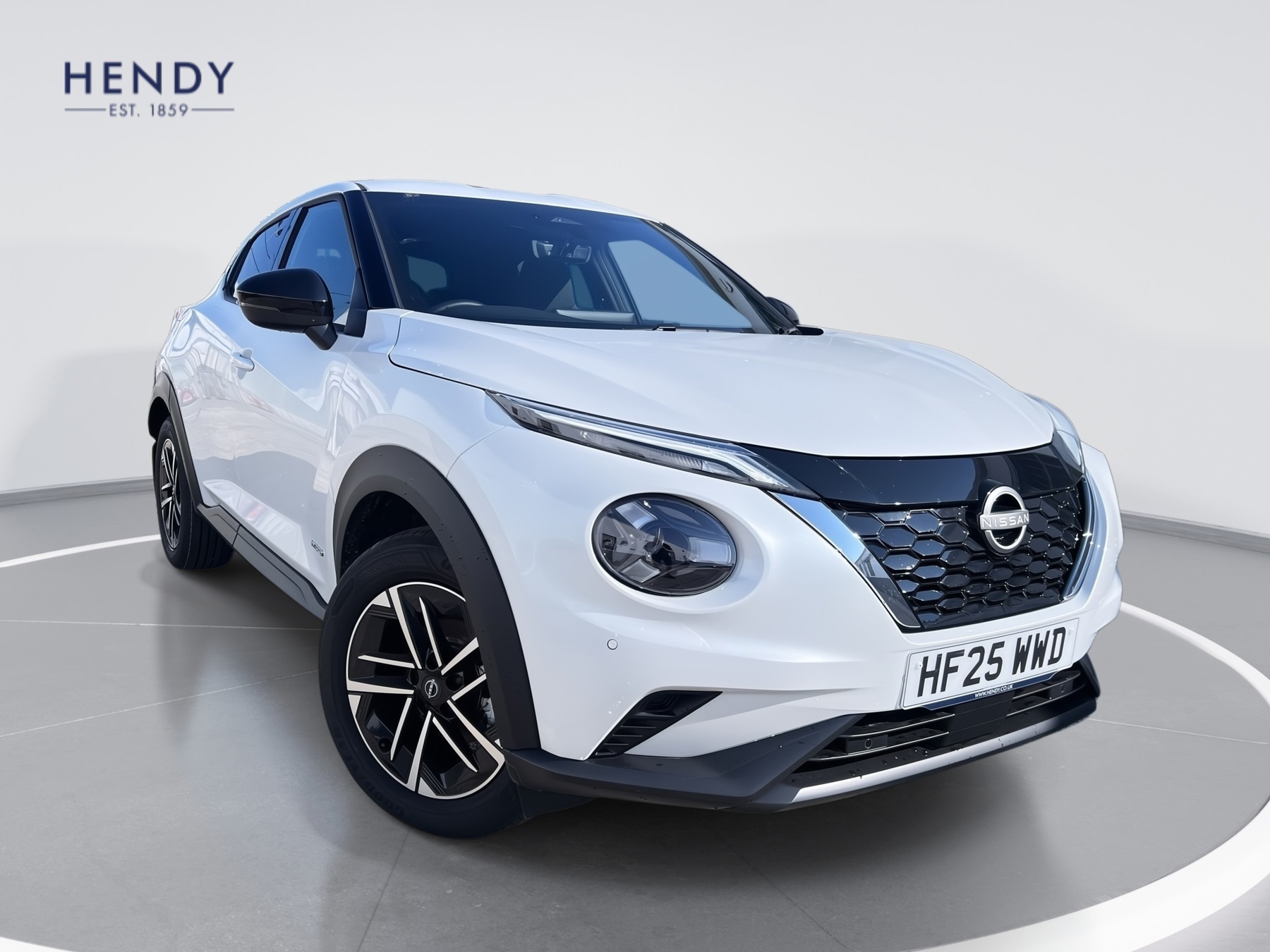 Main listing image - Nissan Juke