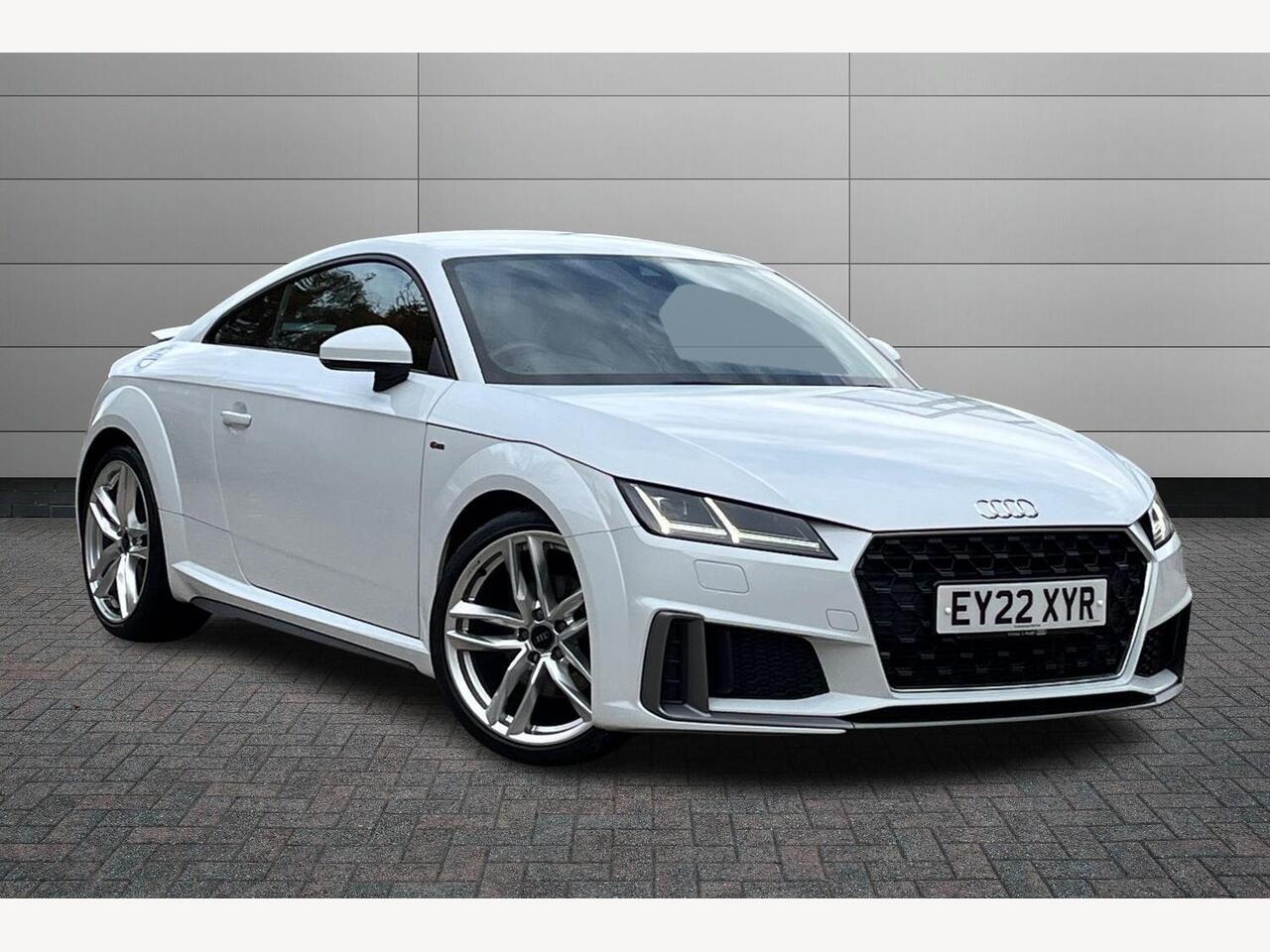 Main listing image - Audi TT