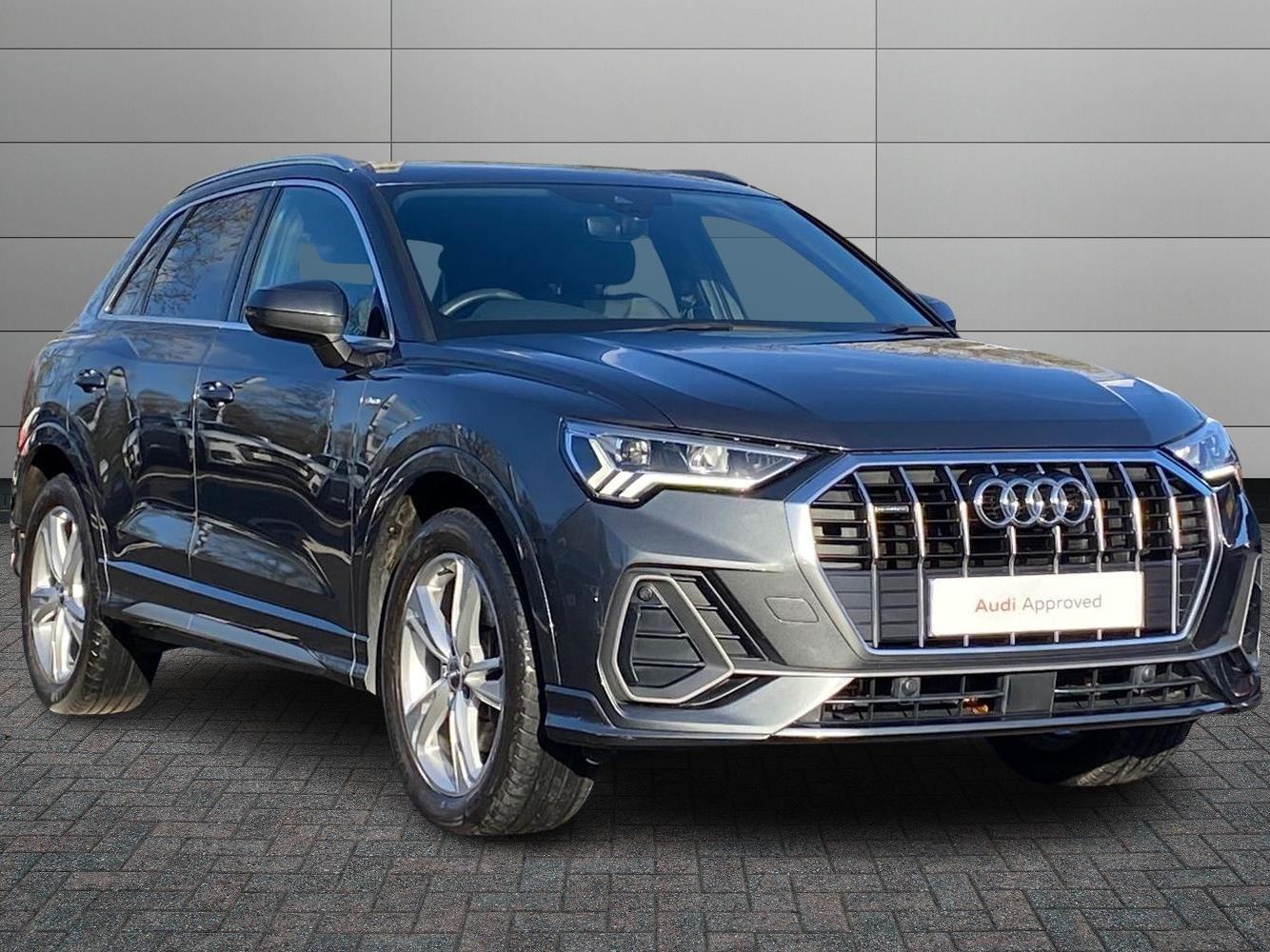 Main listing image - Audi Q3