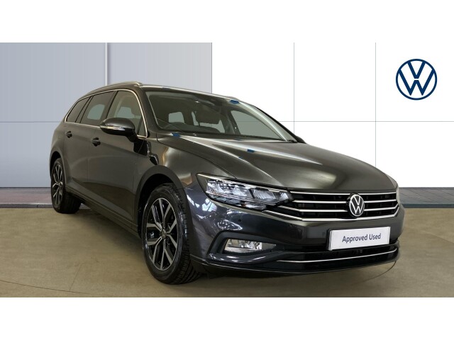 Main listing image - Volkswagen Passat Estate