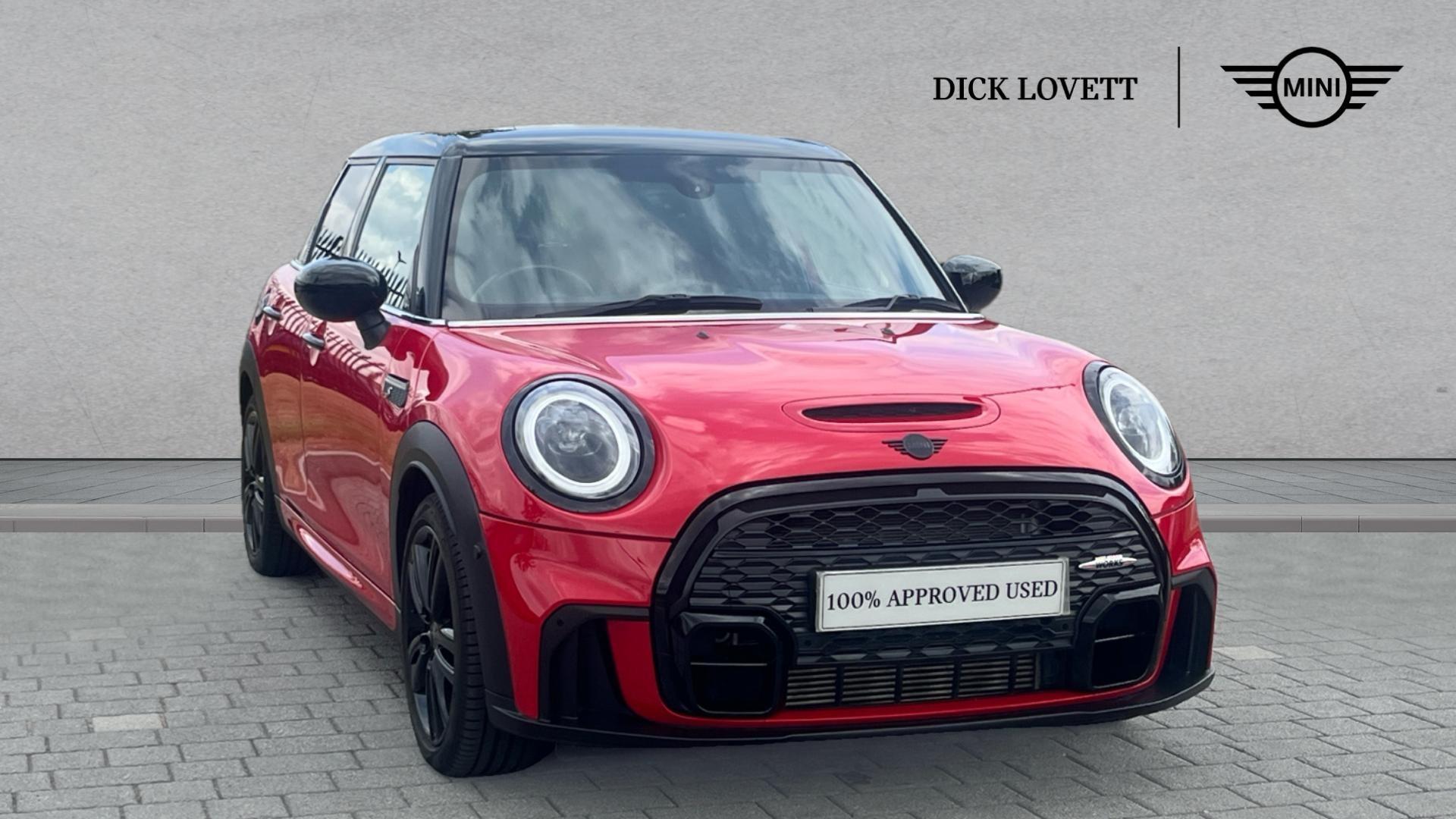 Main listing image - MINI Hatchback 5dr