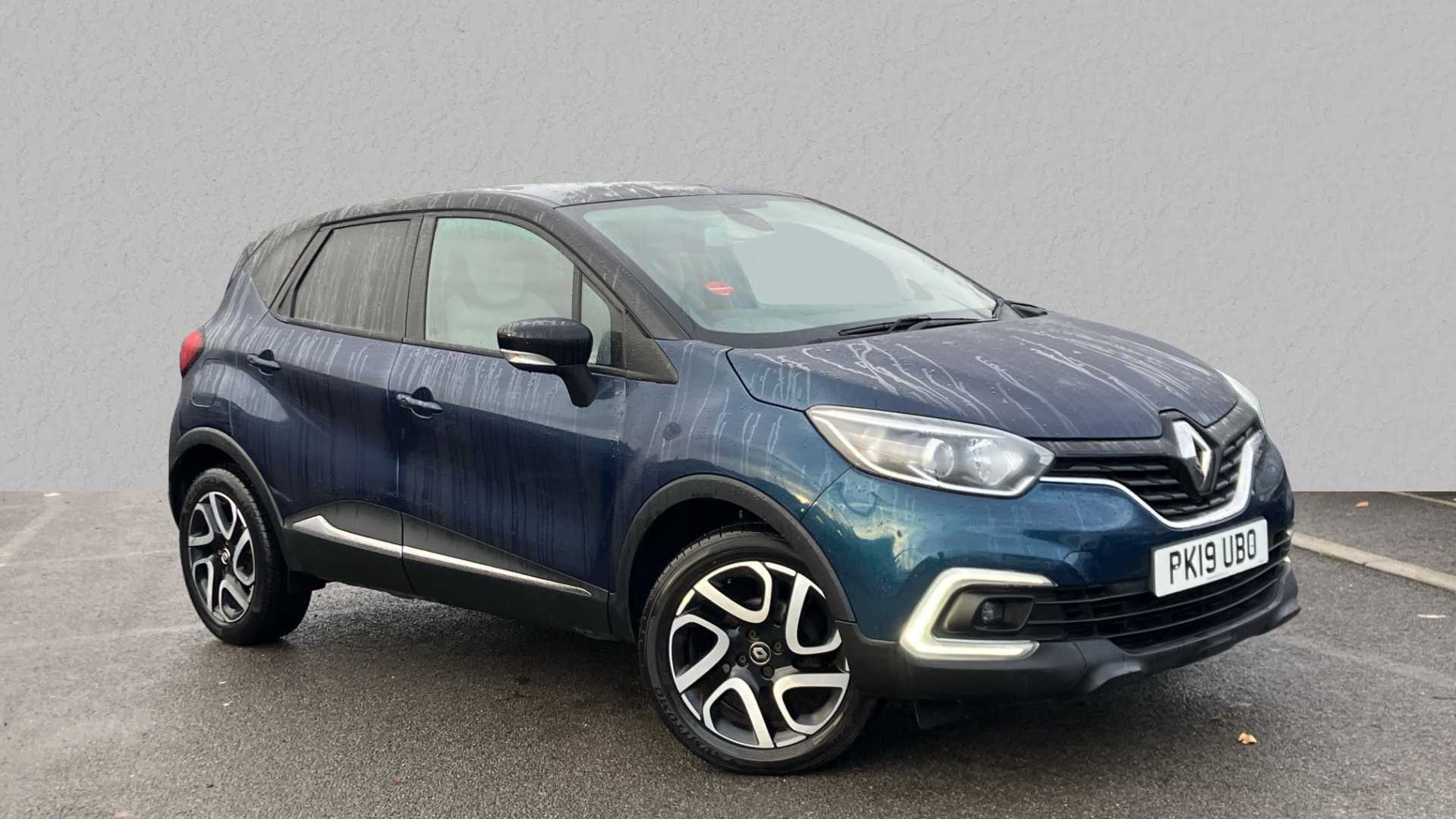 Main listing image - Renault Captur